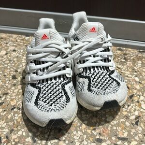 Adidas Ultraboost size 5Y